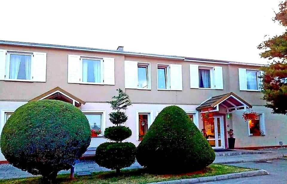 Hotel I Restauracja Abis Bystrzyca Kłodzka Exterior foto